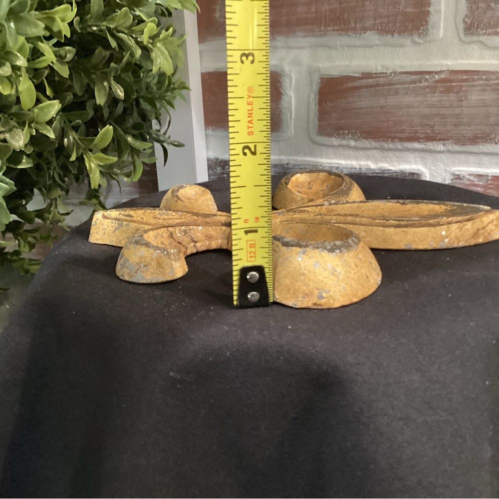 🟡 Vintage - Solid Metal - Aluminum or Pewter - Fleur-de-lis Symbol - Saints Fans - Picture 10 of 12